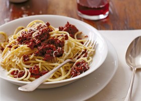 BACKGROUND spaghetti bolognaise